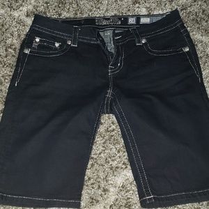 Like brand new Miss me shorts size 28